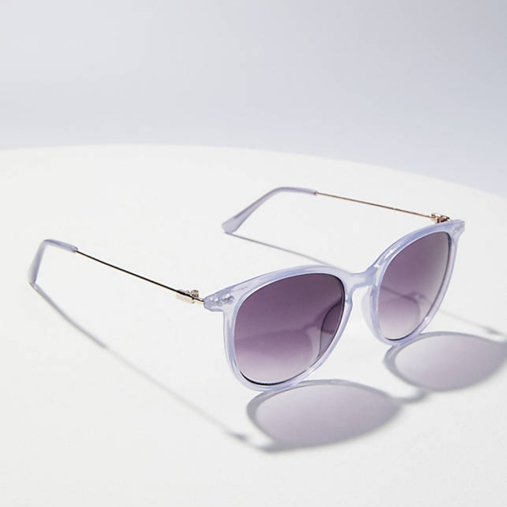 LOFT Pale Periwinkle Metallic Round Sunglasses - Picture 2 of 8